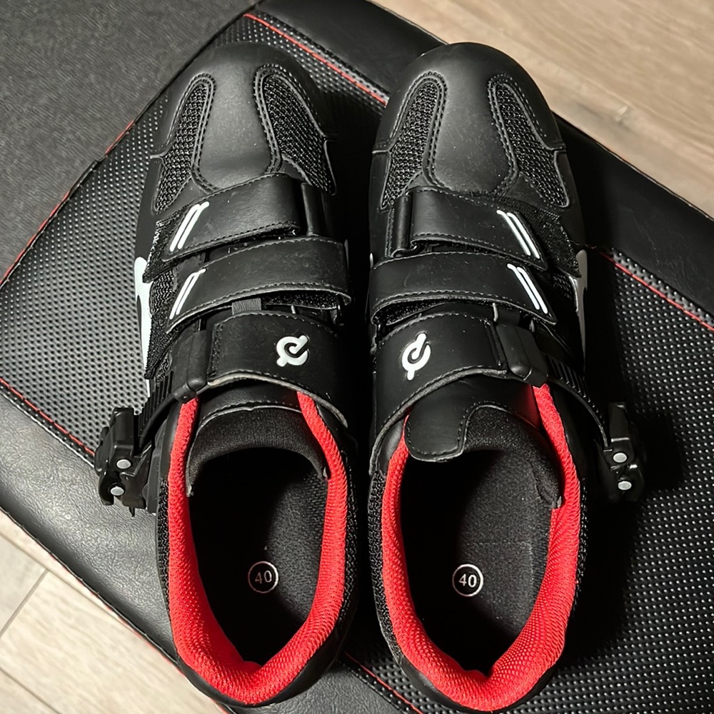 Peloton cycle shoes